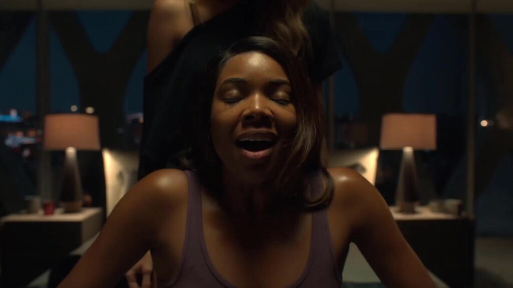 Gabrielle Union sexy, Sabina Gadecki sexy - L.A.'s Finest s01e03 (2009)