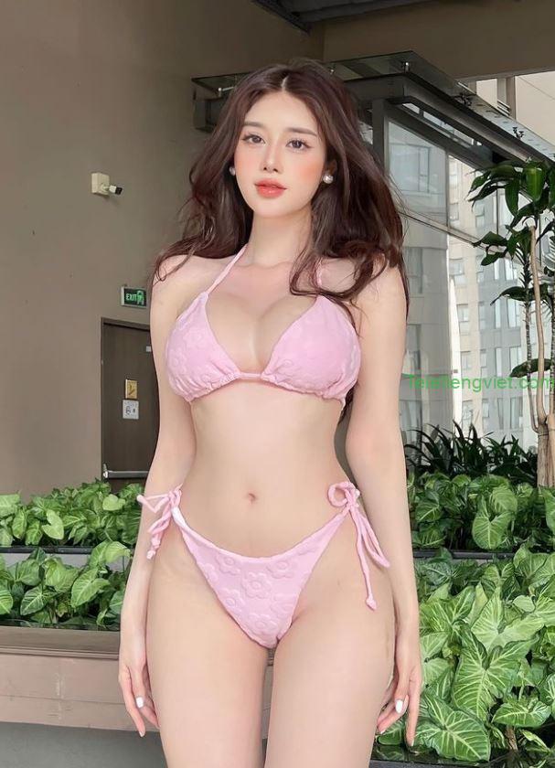 Mê mẩn sắc vóc trong 99+ ảnh nóng của hot girl Liên Khoa, bộ ngực tròn trịa đẫy đà không tì vết