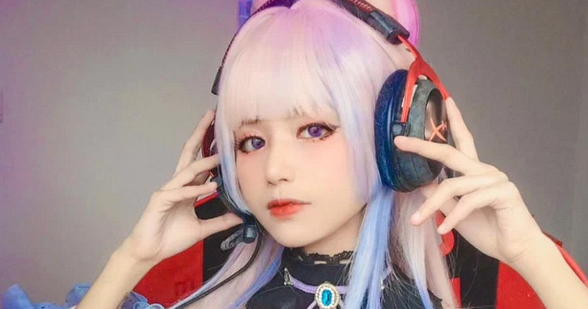 Nữ streamer Liên Quân cosplay Aya cực xịn khiến game thủ mê mệt