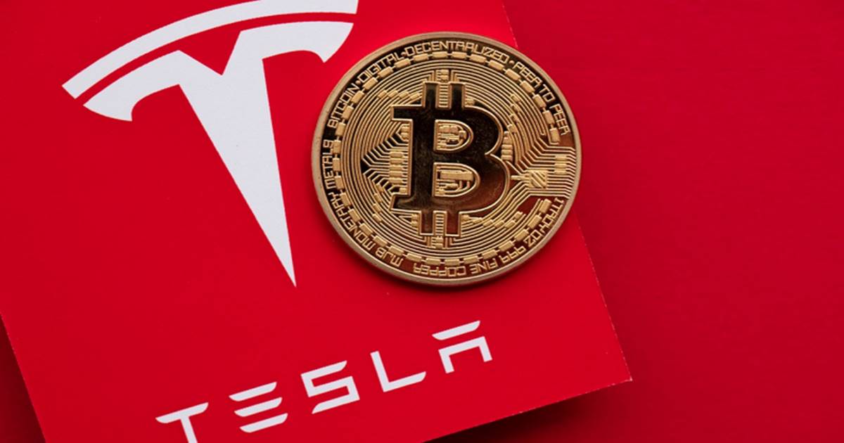 Tesla phải bán Bitcoin để duy trì dòng tiền của công ty