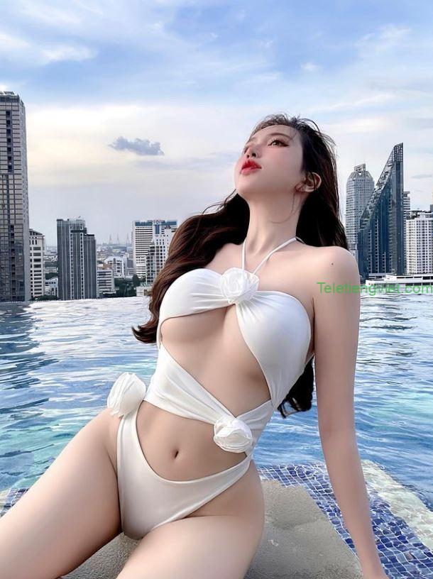 Thử thách cấm quay tay trước 110+ ảnh hot girl Hồ Ngọc Ý Nhi thả dáng khoe vú tròn mông cong gạ tình