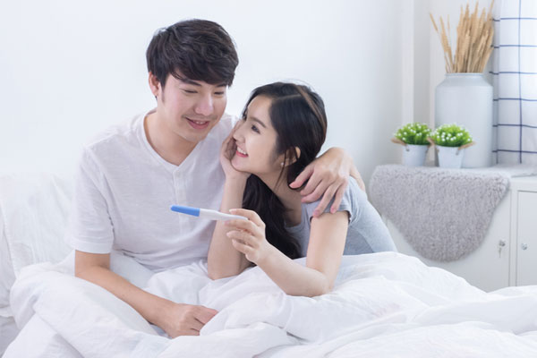 Muốn có thai thì quan hệ xong nên làm gì để nhanh có nhất